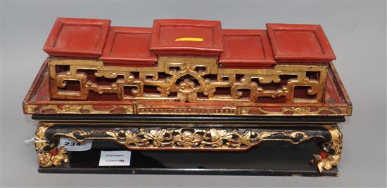 A Chinese lacquered portable shrine stand and cover, 19th century